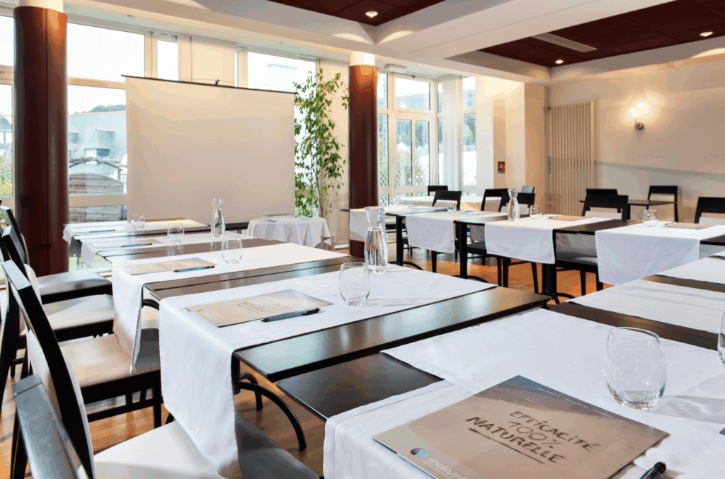 Salle séminaire côté jardin