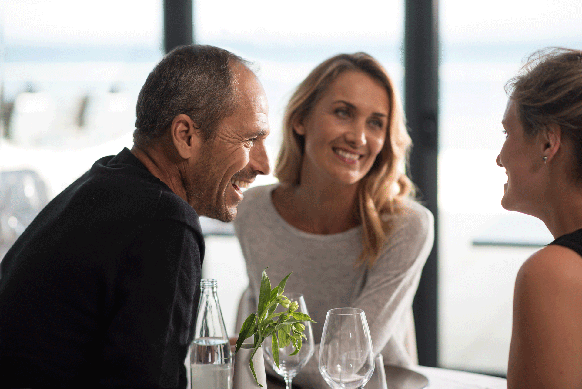 Organiser un repas d'affaires en bord de mer